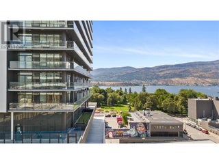 238 Leon Avenue Unit# 702. Kelowna, British Columbia