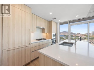 238 Leon Avenue Unit# 702. Kelowna, British Columbia