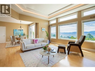 344 Raven Drive. Kelowna, British Columbia