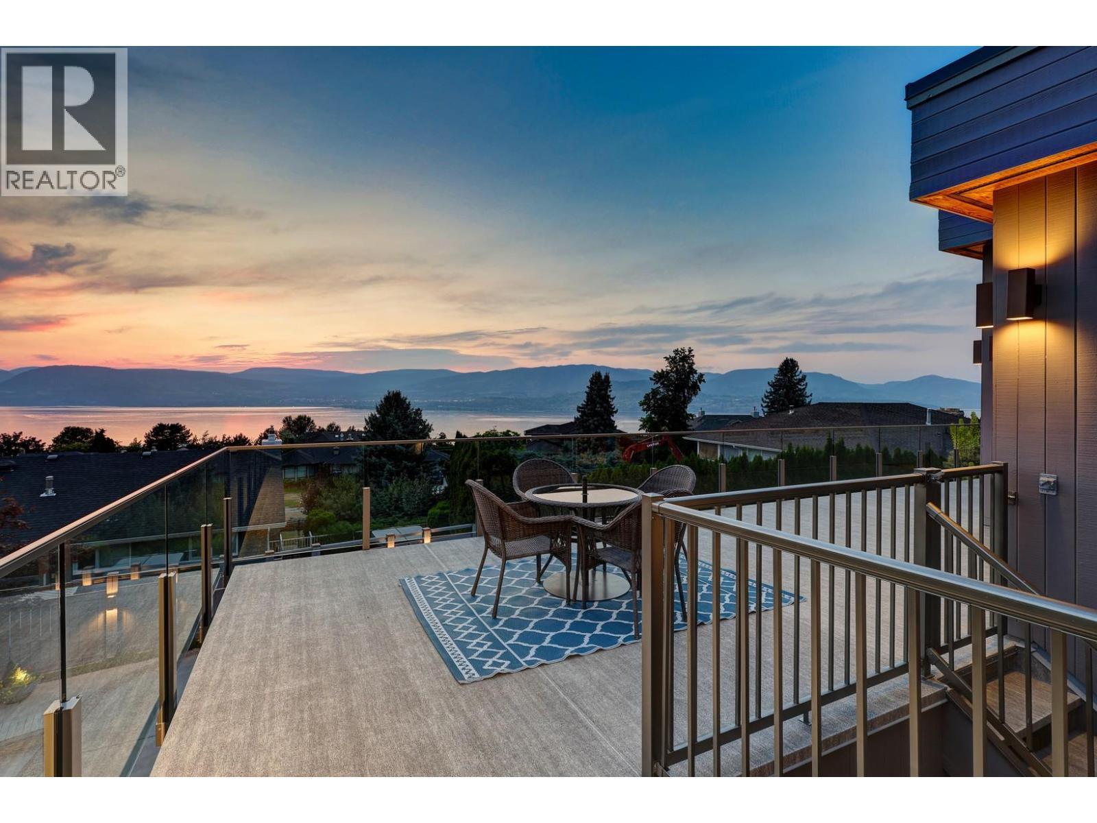 344 Raven Drive. Kelowna, British Columbia