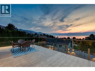 344 Raven Drive. Kelowna, British Columbia