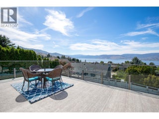 344 Raven Drive. Kelowna, British Columbia