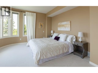 344 Raven Drive. Kelowna, British Columbia