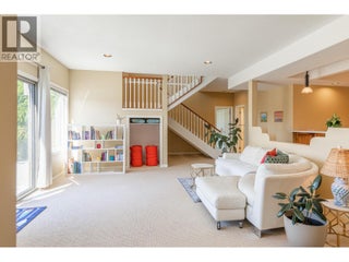 344 Raven Drive. Kelowna, British Columbia