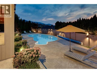 344 Raven Drive. Kelowna, British Columbia