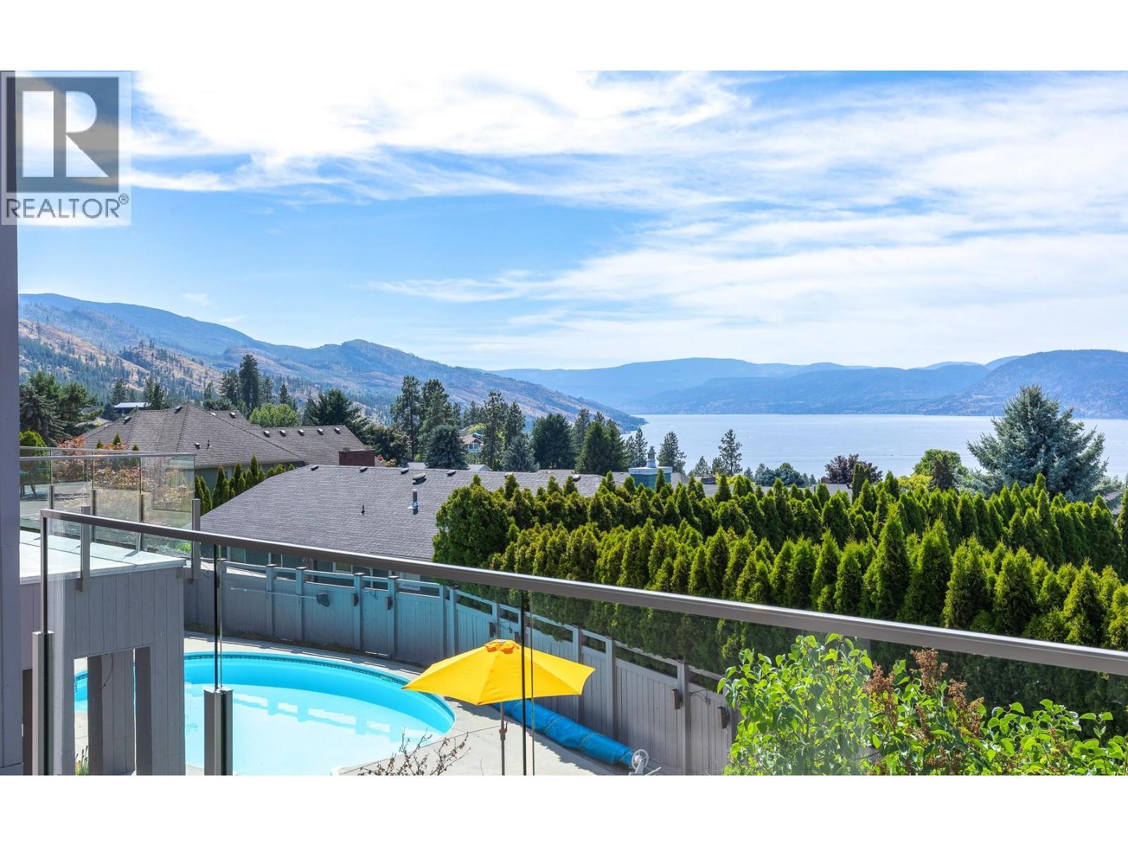 344 Raven Drive. Kelowna, British Columbia