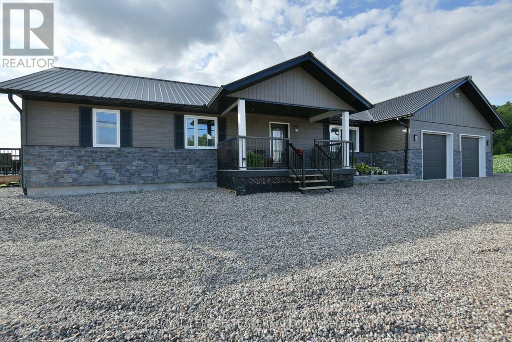 1016 Castleford Road, Horton