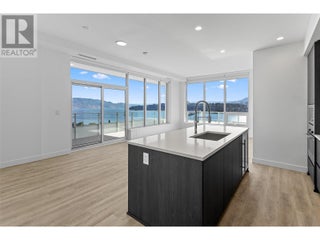 238 Leon Avenue Unit# 2207. Kelowna, British Columbia