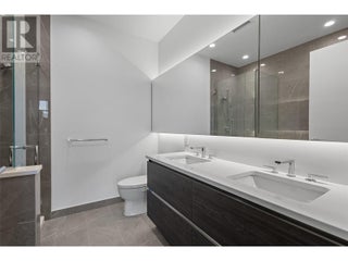 238 Leon Avenue Unit# 2207. Kelowna, British Columbia