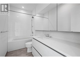 238 Leon Avenue Unit# 2207. Kelowna, British Columbia