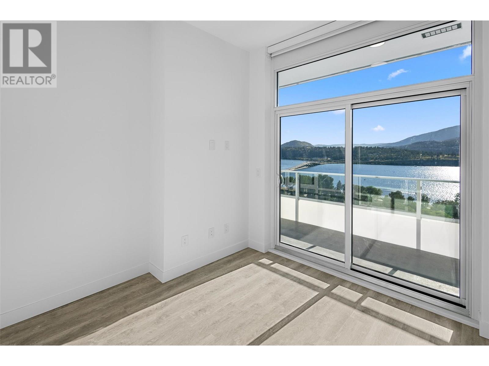 238 Leon Avenue Unit# 2207. Kelowna, British Columbia