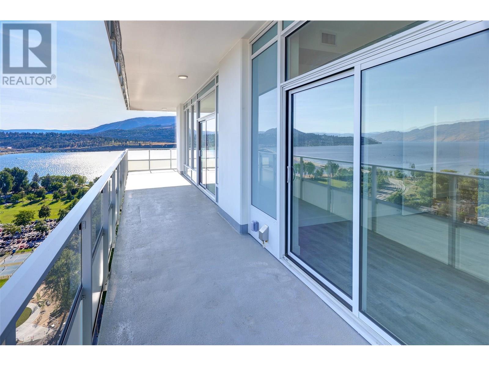238 Leon Avenue Unit# 2207. Kelowna, British Columbia