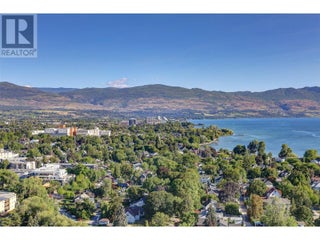 238 Leon Avenue Unit# 2207. Kelowna, British Columbia