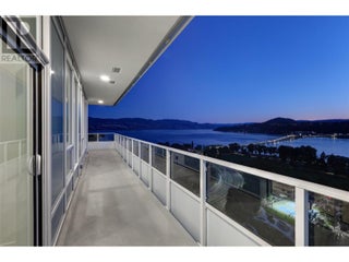 238 Leon Avenue Unit# 2207. Kelowna, British Columbia