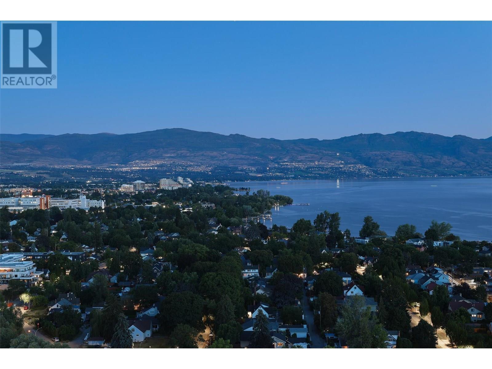238 Leon Avenue Unit# 2207. Kelowna, British Columbia