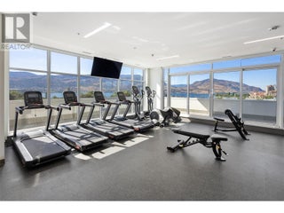 238 Leon Avenue Unit# 2207. Kelowna, British Columbia