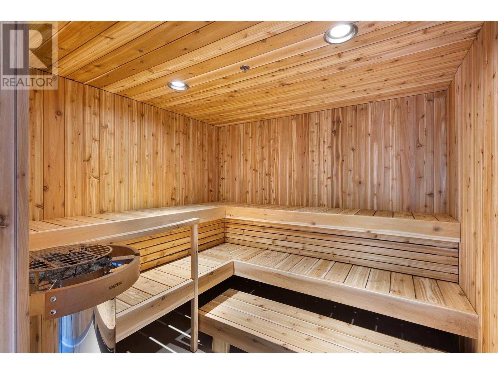 238 Leon Avenue Unit# 2207. Kelowna, British Columbia