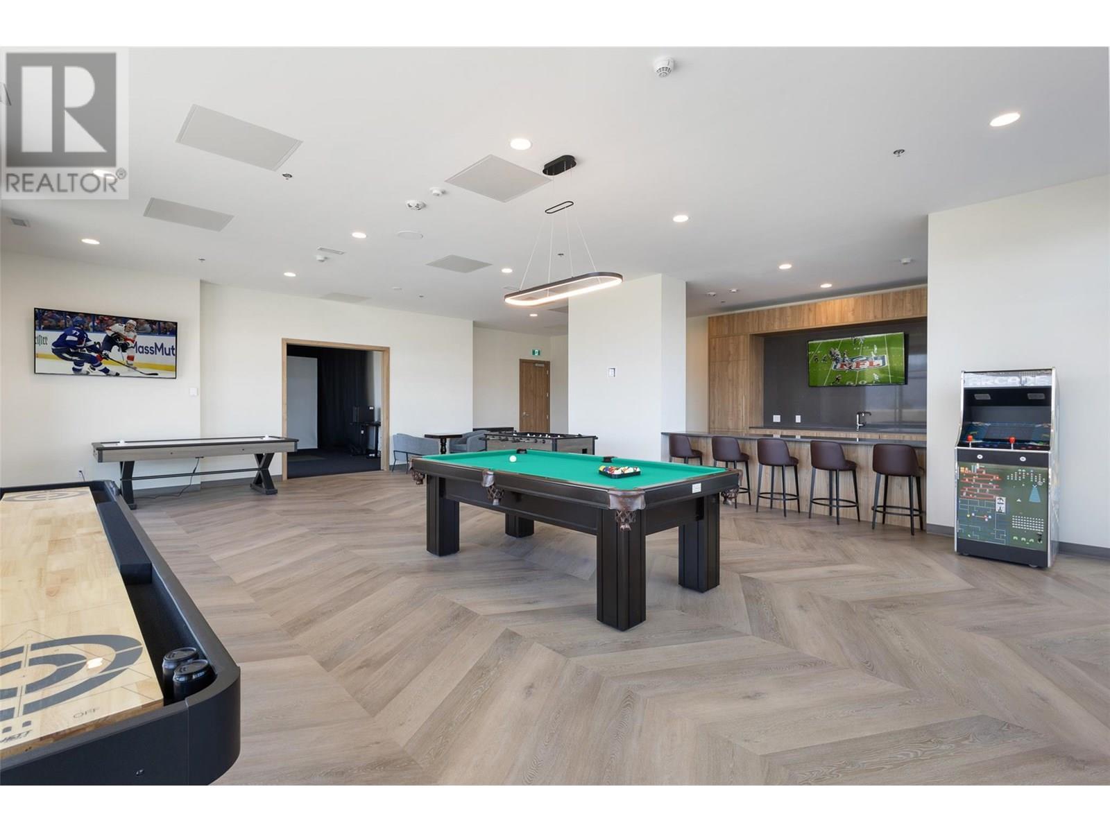 238 Leon Avenue Unit# 2207. Kelowna, British Columbia