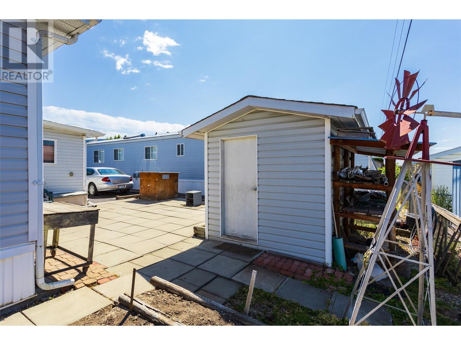 720 Commonwealth Road Unit# 191. Kelowna, British Columbia