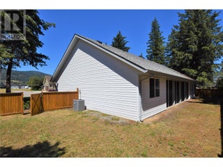 458 Ibis Avenue. Vernon, British Columbia