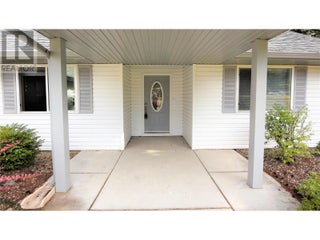 458 Ibis Avenue. Vernon, British Columbia