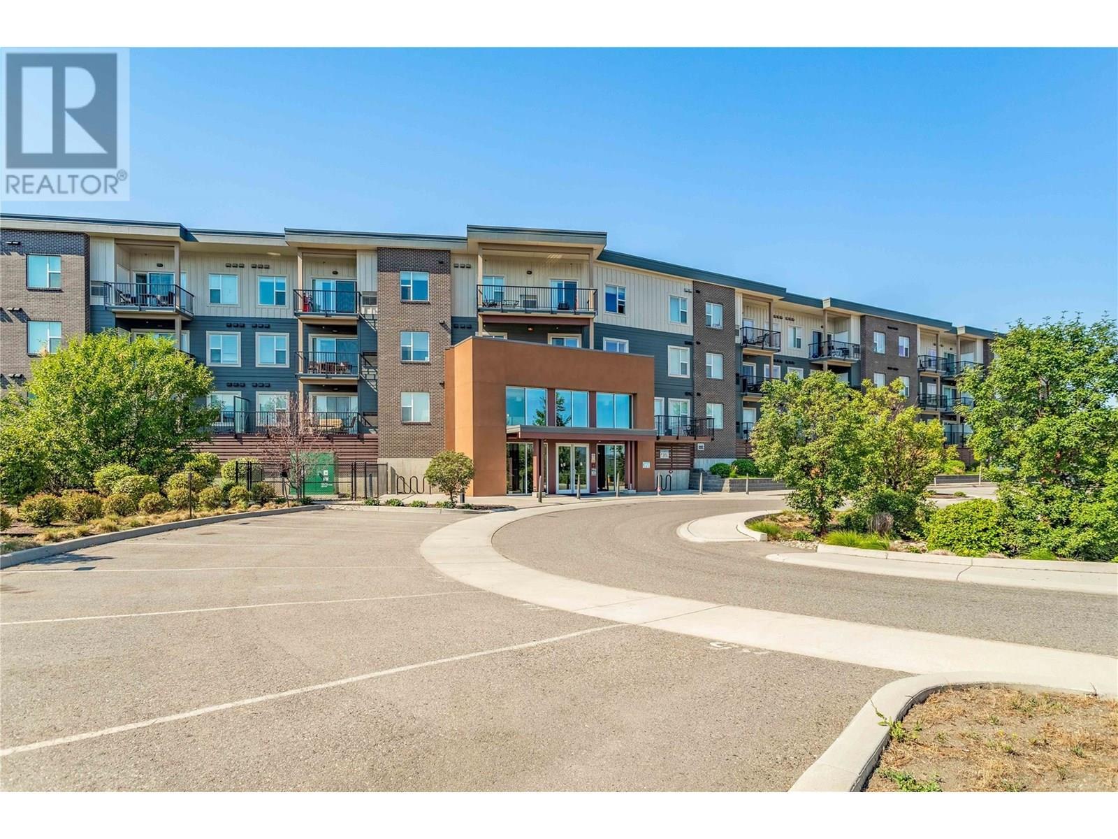 935 Academy Way Unit# 123. Kelowna, British Columbia