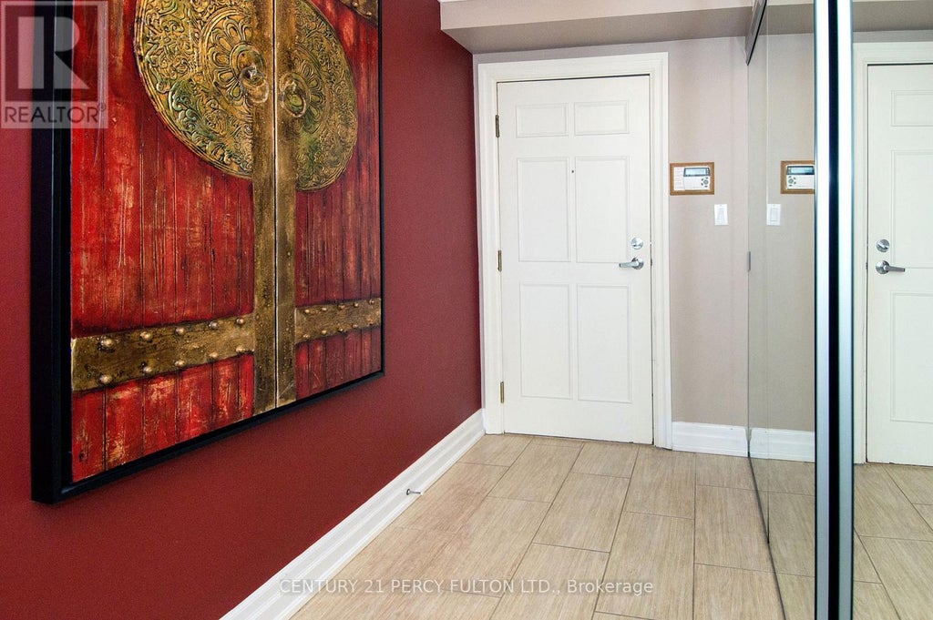 2105 - 5 Concorde Place, Toronto (banbury-Don Mills)