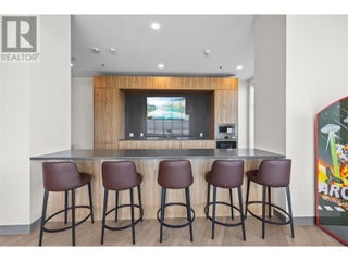 238 Leon Avenue Unit# 1403. Kelowna, British Columbia