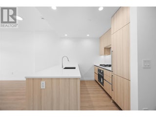 238 Leon Avenue Unit# 1403. Kelowna, British Columbia