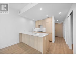 238 Leon Avenue Unit# 1403. Kelowna, British Columbia