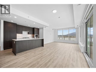 238 Leon Avenue Unit# 1808. Kelowna, British Columbia