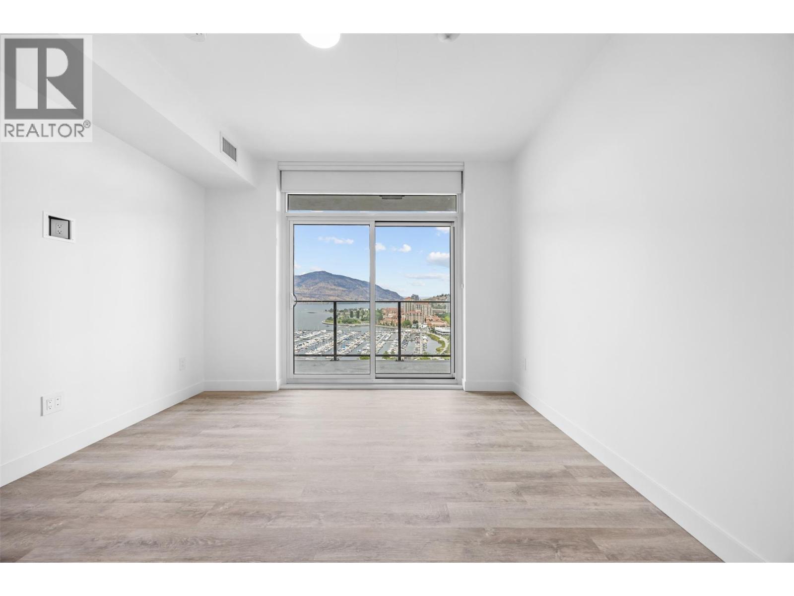 238 Leon Avenue Unit# 1808. Kelowna, British Columbia