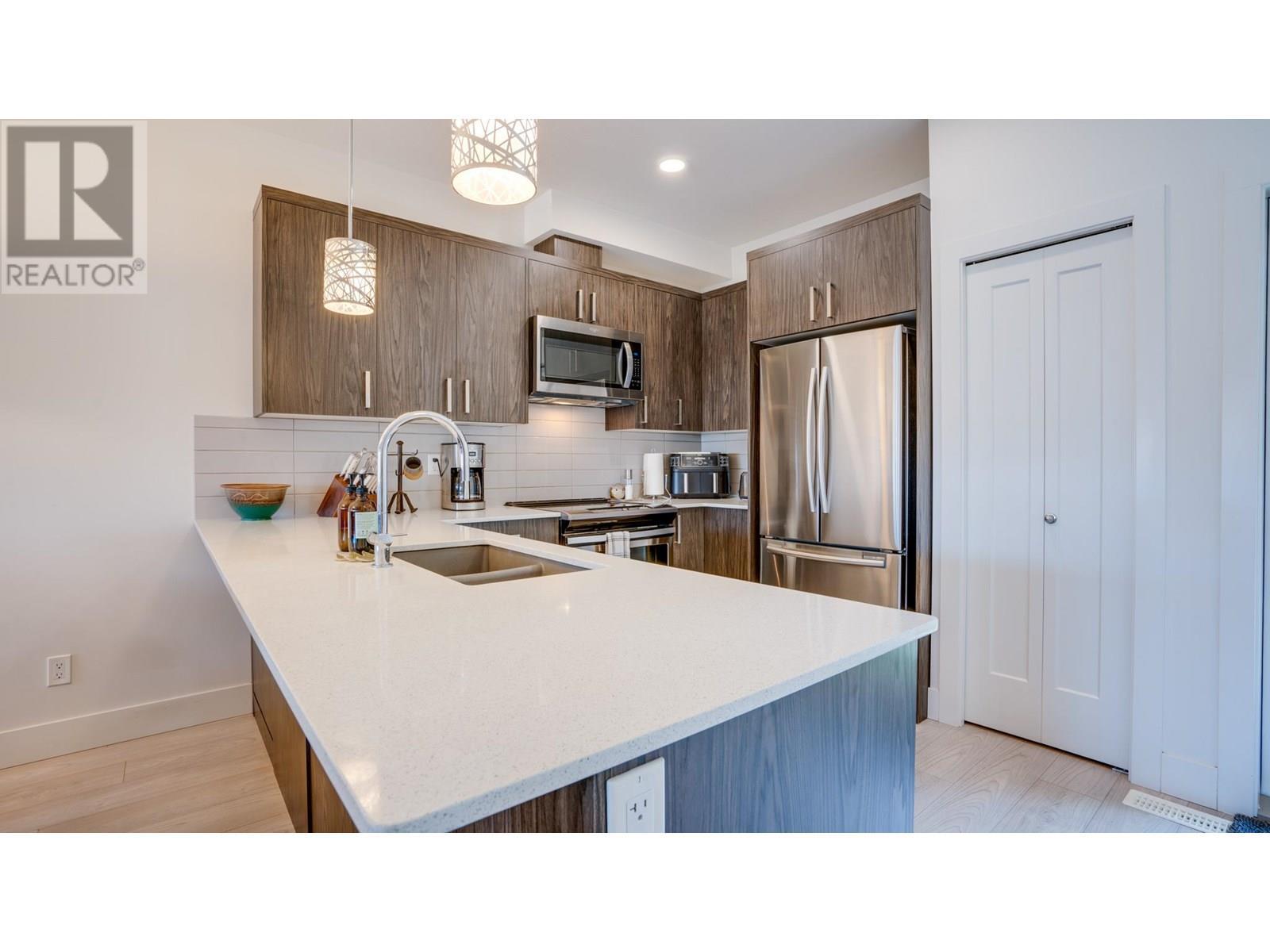 933 Mt Robson Place Unit# 3. Vernon, British Columbia