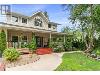 2662 Blind Bay Road. Blind Bay, British Columbia