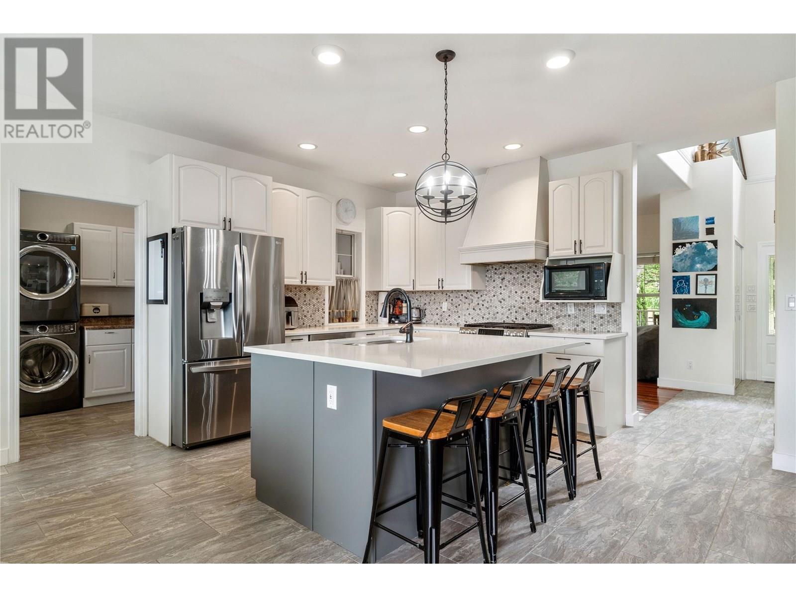 2662 Blind Bay Road. Blind Bay, British Columbia