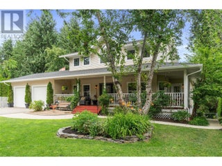 2662 Blind Bay Road. Blind Bay, British Columbia