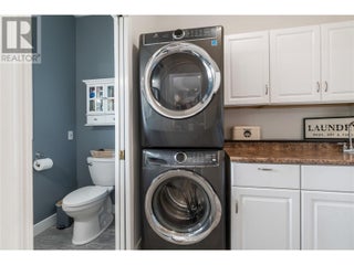 2662 Blind Bay Road. Blind Bay, British Columbia