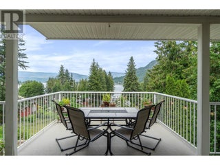 2662 Blind Bay Road. Blind Bay, British Columbia