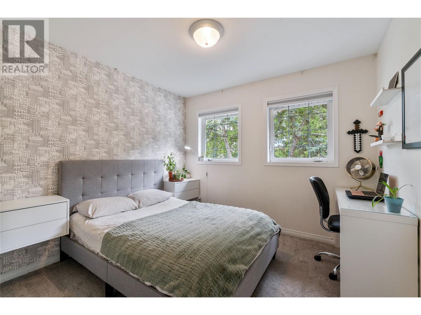 2662 Blind Bay Road. Blind Bay, British Columbia