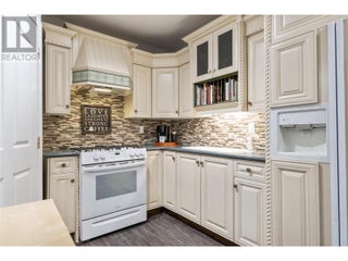 2662 Blind Bay Road. Blind Bay, British Columbia