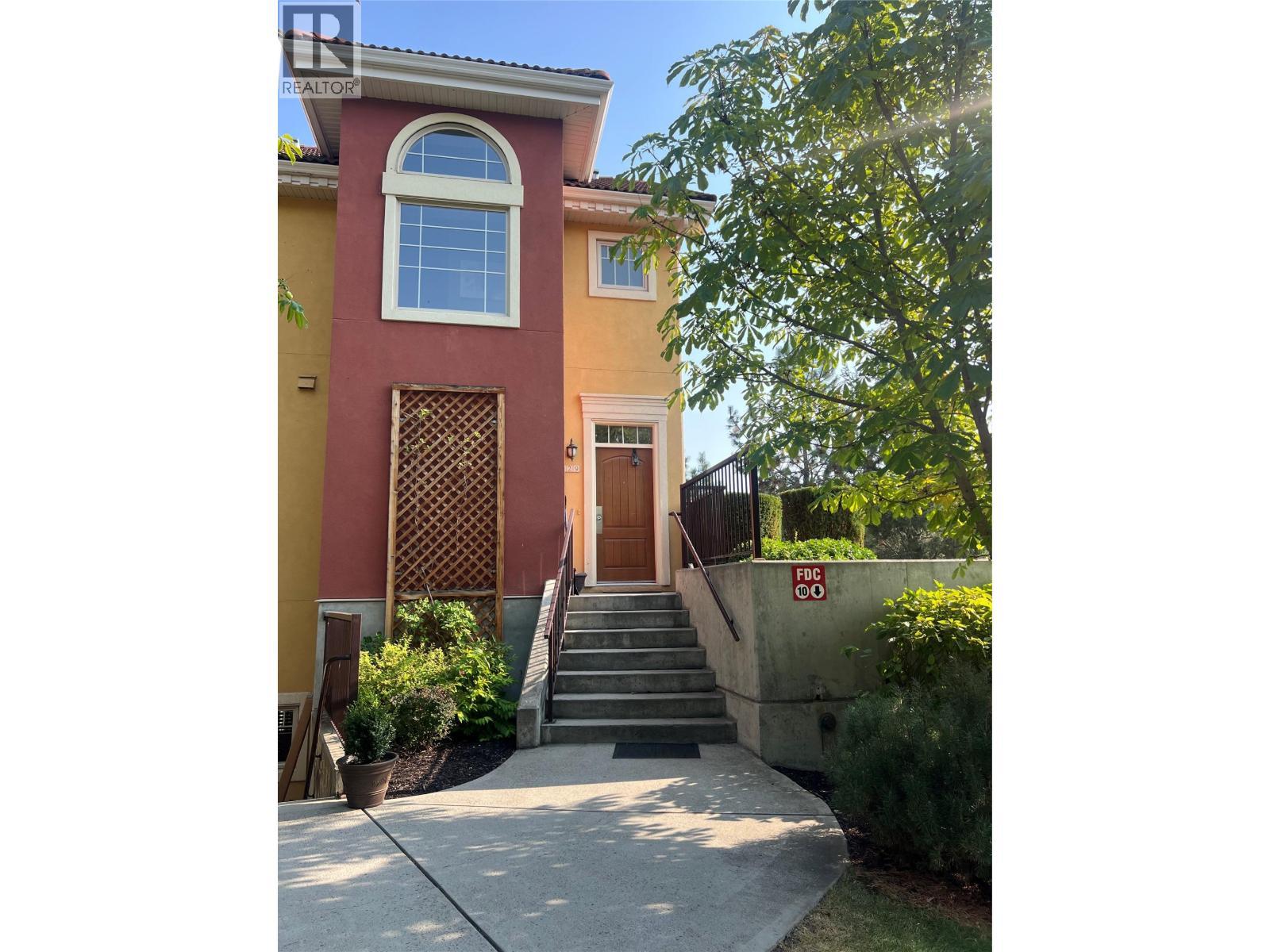 1795 Country Club Drive Unit# 229. Kelowna, British Columbia