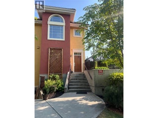 1795 Country Club Drive Unit# 229. Kelowna, British Columbia