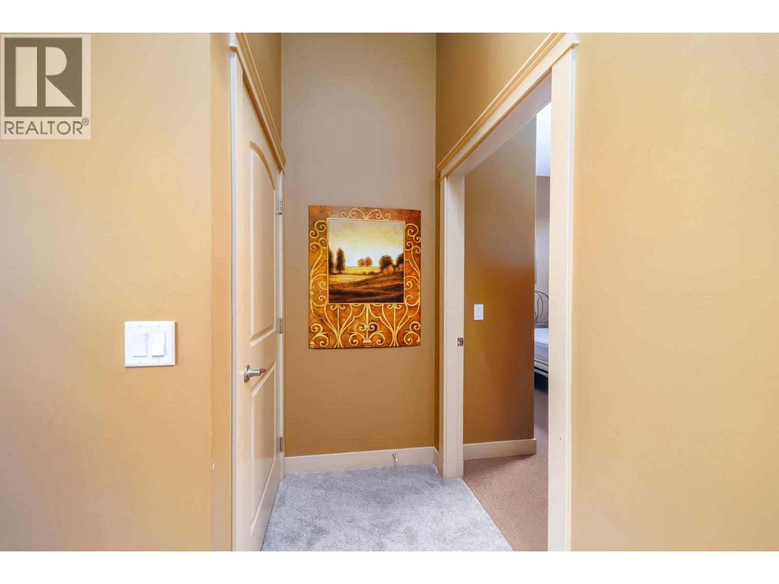 1795 Country Club Drive Unit# 229. Kelowna, British Columbia