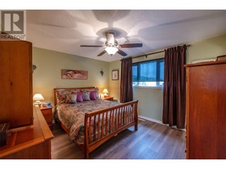 567 Lakeview Place. Oliver, British Columbia