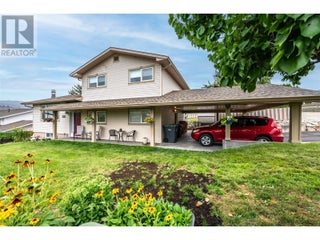 567 Lakeview Place. Oliver, British Columbia