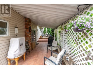 567 Lakeview Place. Oliver, British Columbia