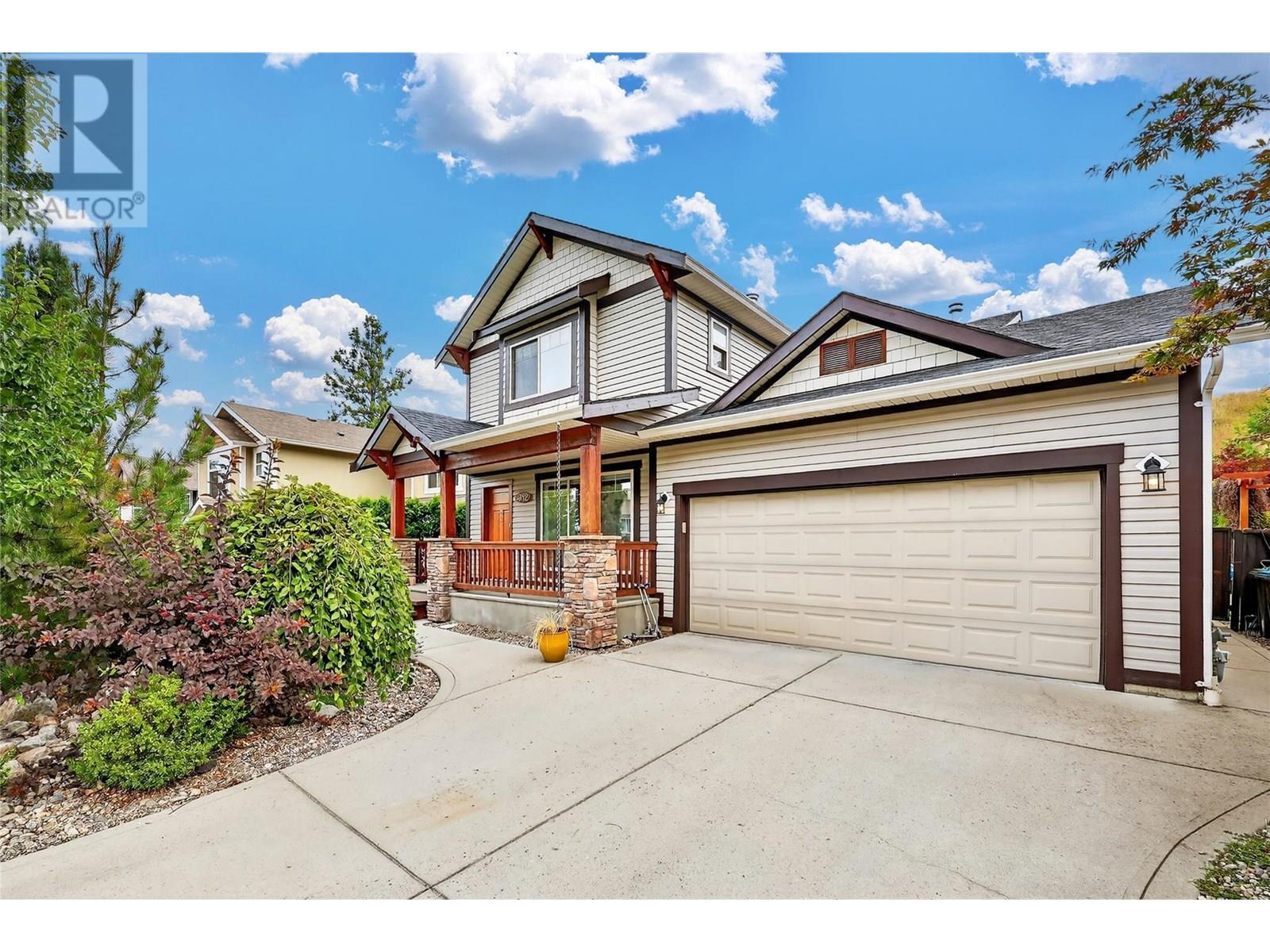 982 Paret Crescent. Kelowna, British Columbia