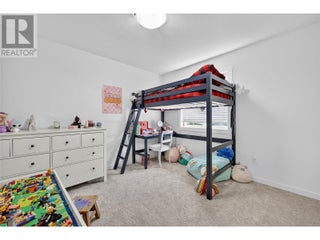 982 Paret Crescent. Kelowna, British Columbia