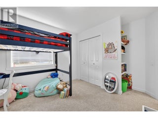 982 Paret Crescent. Kelowna, British Columbia