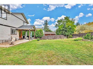 982 Paret Crescent. Kelowna, British Columbia